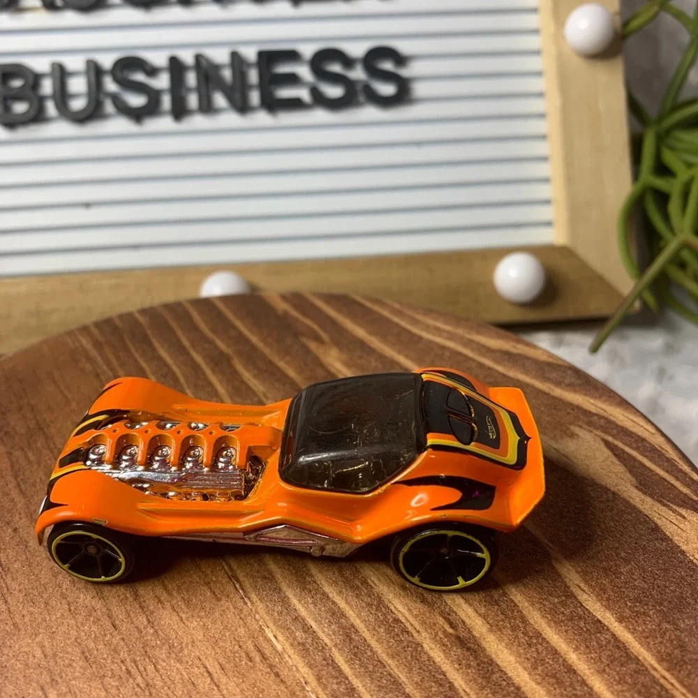 Hot Wheels DIESELBOY 2006 Orange
